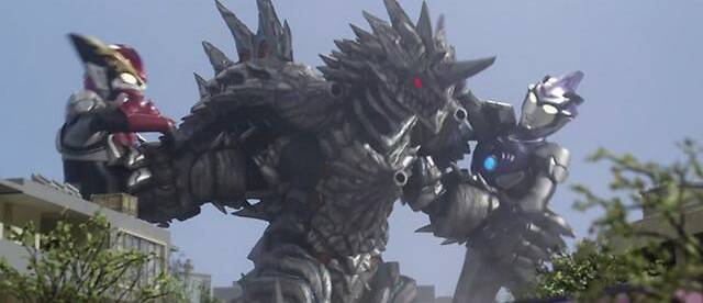 罗布奥特曼:格尔吉欧博恩再次进化,最强形态,格尔吉欧女王登场