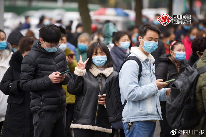 成都新增1例本土确诊病例，直击当地核酸检测现场