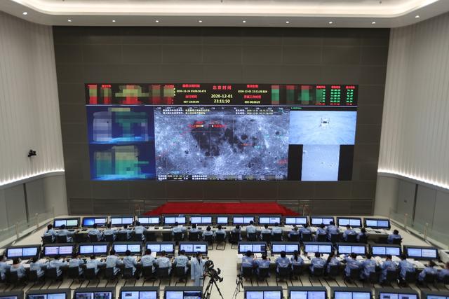 嫦娥五号上升器完成使命受控落月 避免影响后续任务