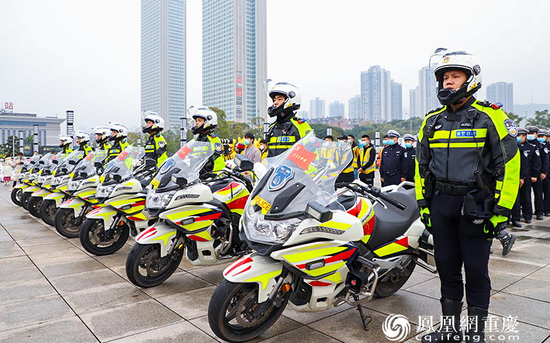 重庆交警摩托车型号图片