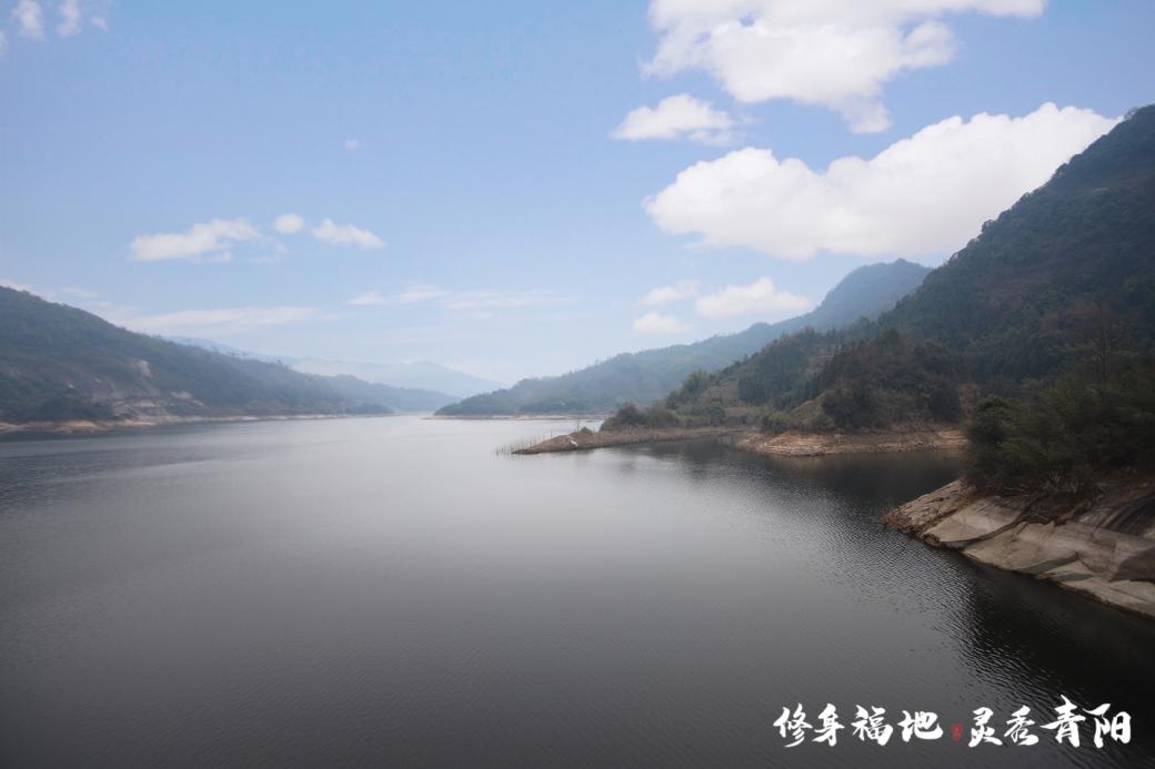 青阳将军湖风景区图片