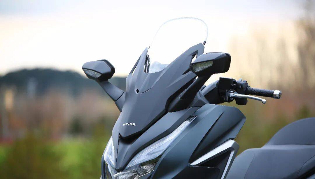 实拍详解hondanss350诠释精品大踏板应有的样子