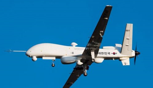 韩国版“全球鹰”——KUS-FS长航时无人侦察机。