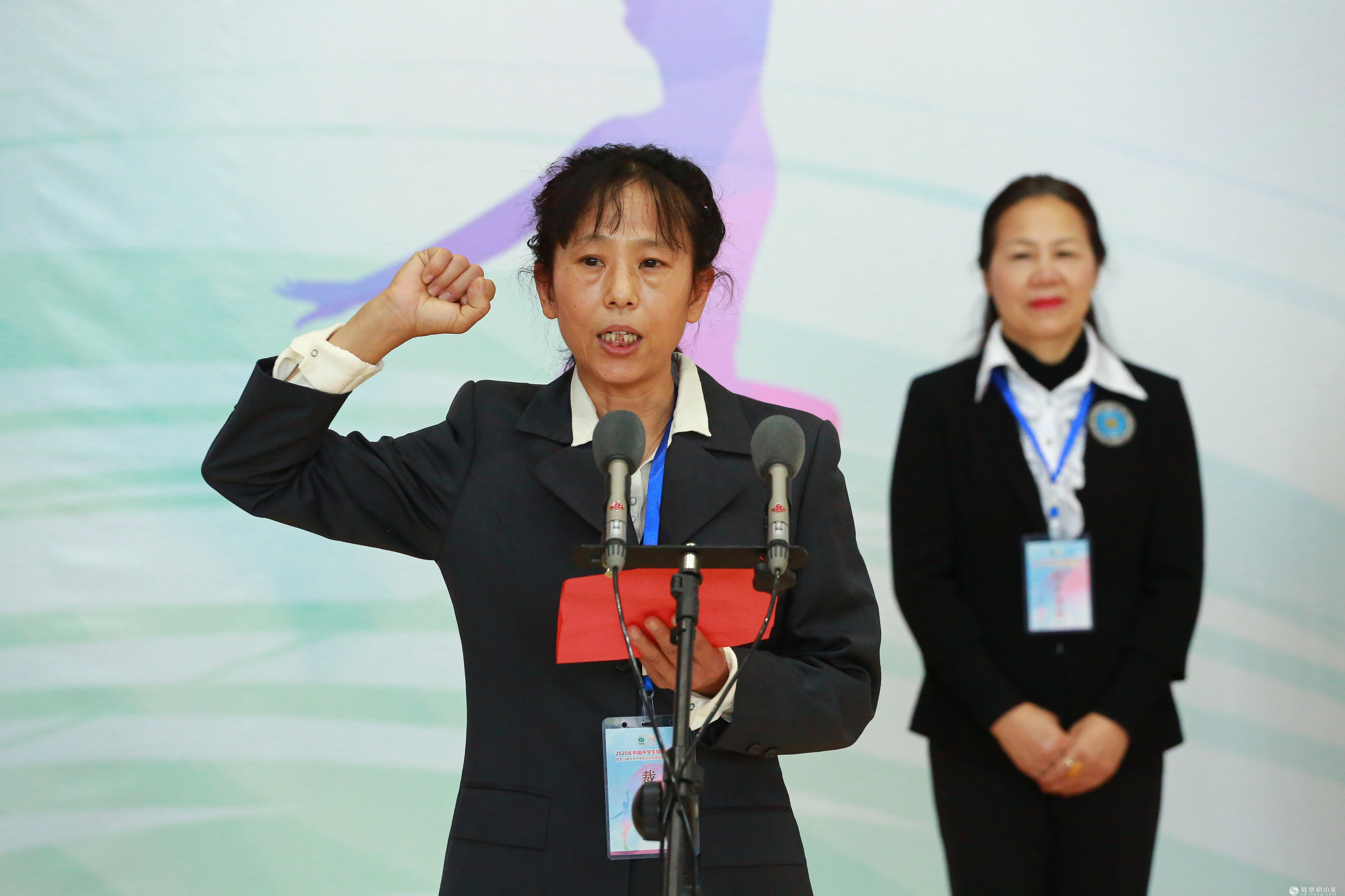 2020年中国中学生操舞锦标赛暨第18届世界中学生运动会健美操项目选拔赛在潍坊实验中学举办