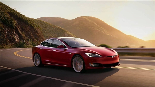 特斯拉现款Model S/X或将停产 生产线关闭18天
