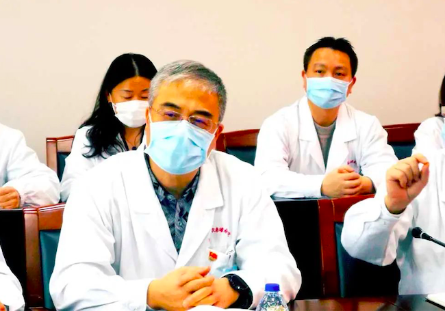 《溯源》栏目组走进复旦大学附属中山医院青浦分院