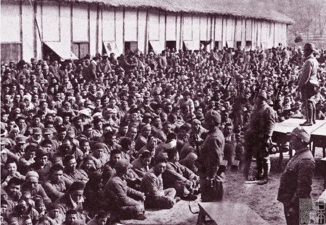 日军第13师团步兵65联队在幕府山附近抓获的中国军人,几天后全部被