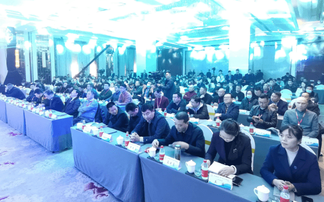 砥砺奋进二十载，携手同行再出发，江昕轮胎20年诠释专注的力量