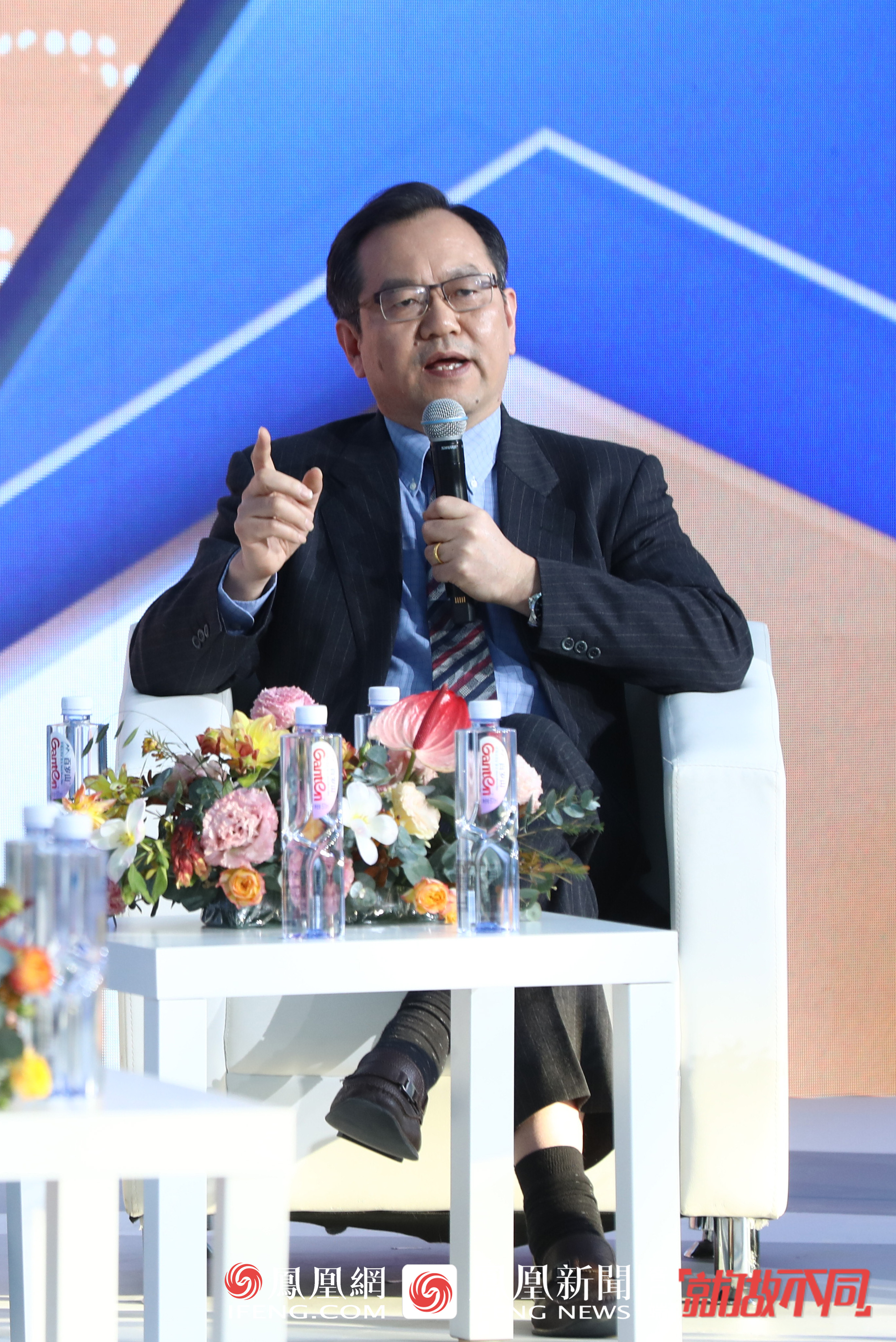 复星医药首席医学官:疫苗研发平均要10年以上,但我们成功压缩到1年