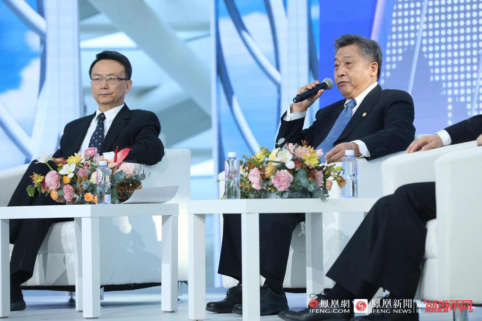 中美关系最大的风险点在哪？贾庆国：台海、南海和意识形态领域