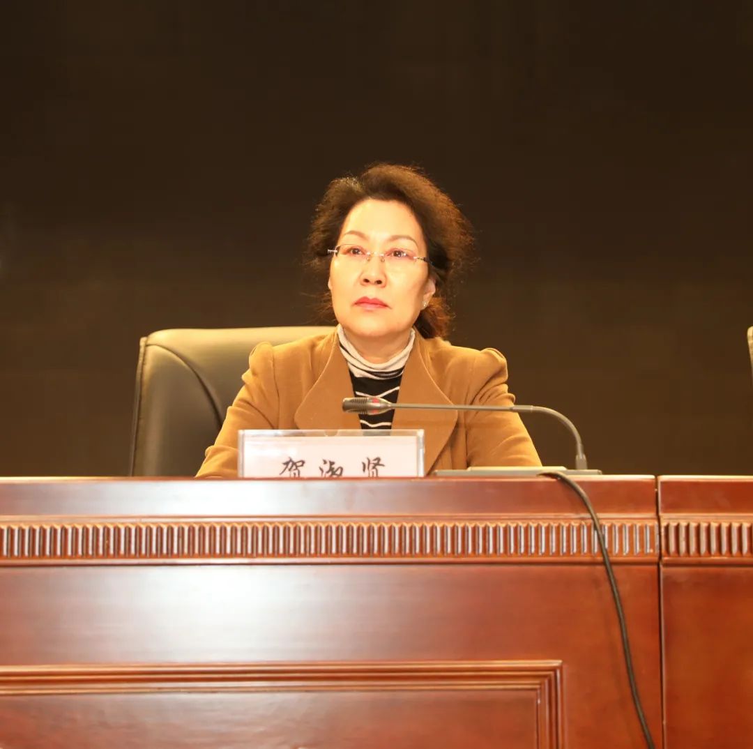 会上,控感科王晓青科长对2020年医院感染及疫情防控各项工作进行了