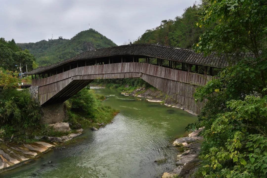 闽浙廊桥从寿宁到泰顺廊桥连接的是山间生活