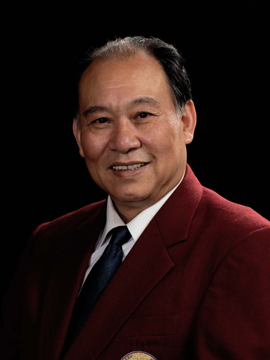 卢朝华在职业的高处和生活的深处