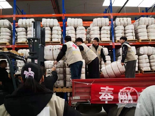 陕西备灾救灾中心开展应急保障志愿者培训暨物流消防演练