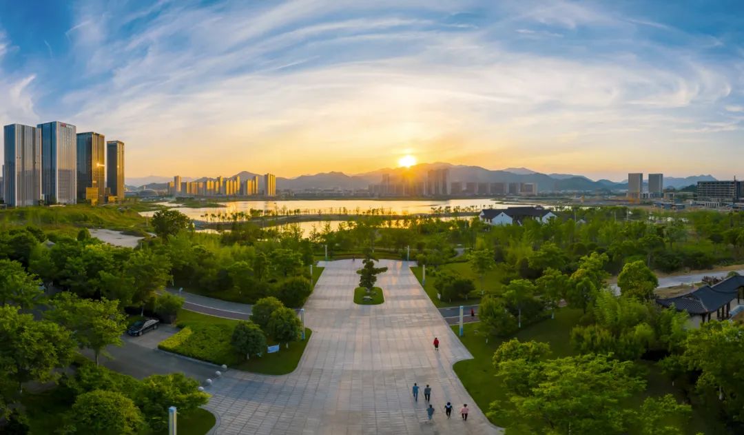 宁海天明湖公园