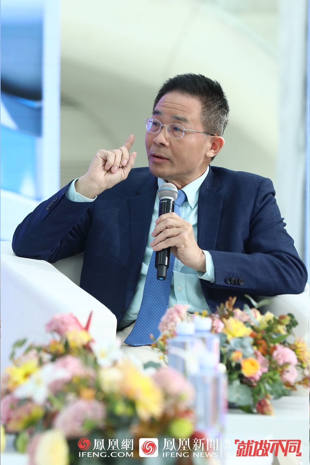 吴焦苏:中美关系现在是小事情,培养新兴人类才是大事