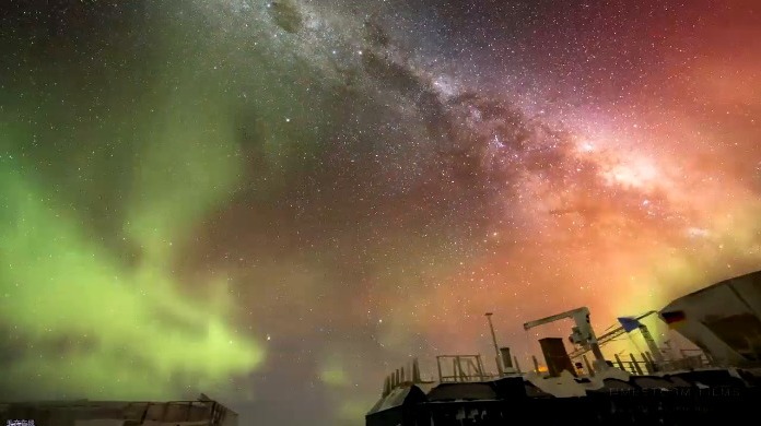 南极之夜：地球最南端，美丽的极光