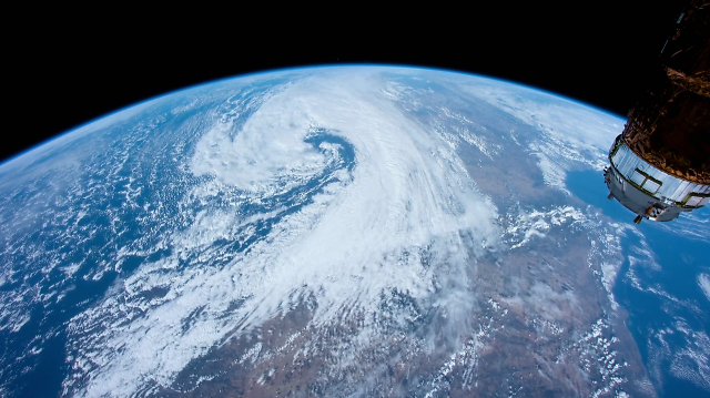 从太空看地球地球还是那么美