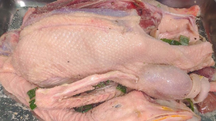 盐水鹅秘制做法，老刘轻易不外传的独家配方，比从外面买的还好吃！