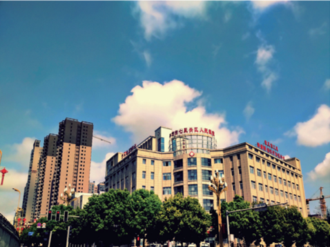 图:民盟中央援建的七星关区人民医院“微天使工程”肿瘤微创治疗示范点