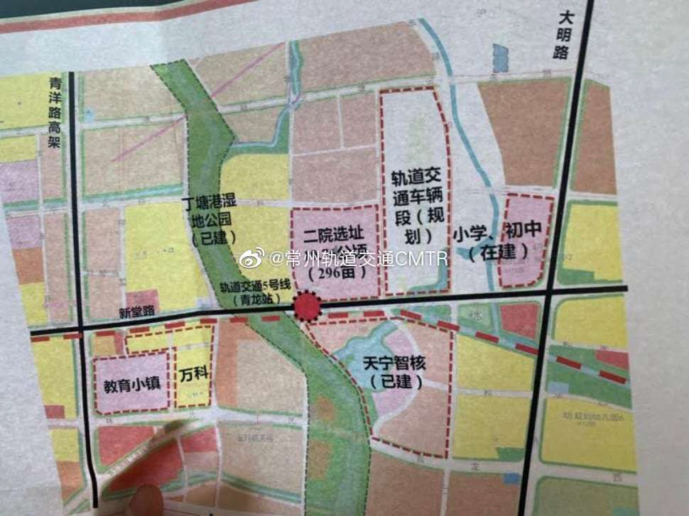 根據客車廠片區改造規劃圖,其中提到計劃2022年9月出讓第一批地塊,並