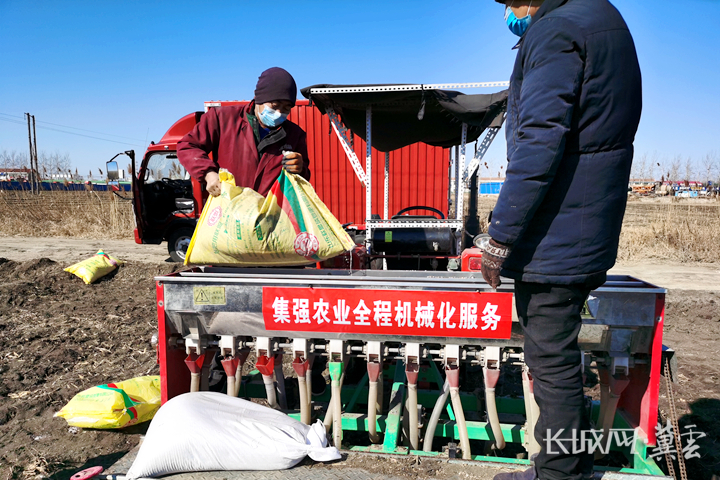 服務創新,積極探索實踐覆蓋農業生產,經營,銷售全過程的社會化服務新