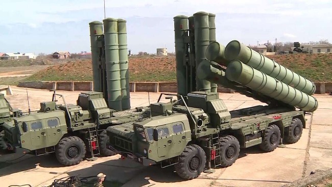 俄总统普京核准俄罗斯和塔吉克斯坦成立连系地域防空系统