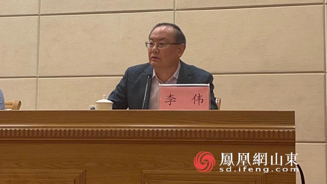 新一届烟台市消协第五届理事会会长李伟在会上指出,经过不断发展和