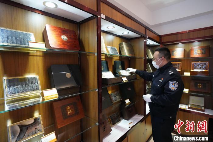 大连海关缉私局查缉的涉案地点。　李厚之 摄