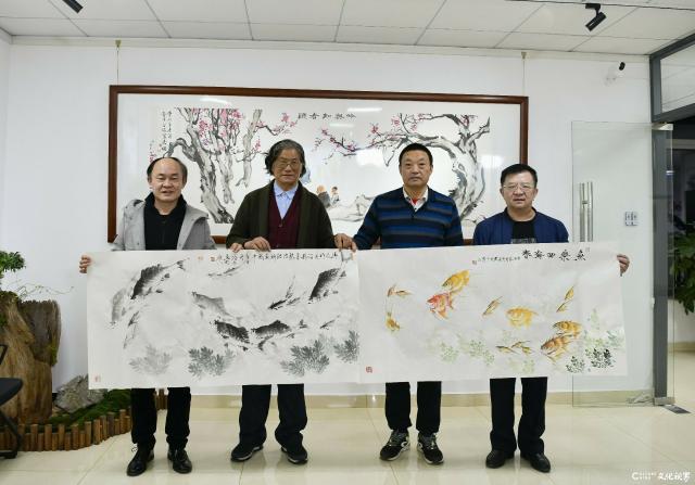 师徒绘“鱼乐”，贺岁庆余年——著名画家冯增木、柏光岳走进文化视界