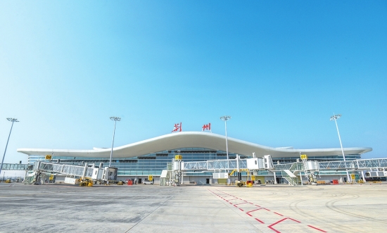 荆州飞机场图图片