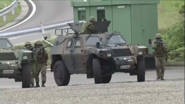 日本军事观察员：冲绳扼守台海攻防要地，日本惧解放军集中打击