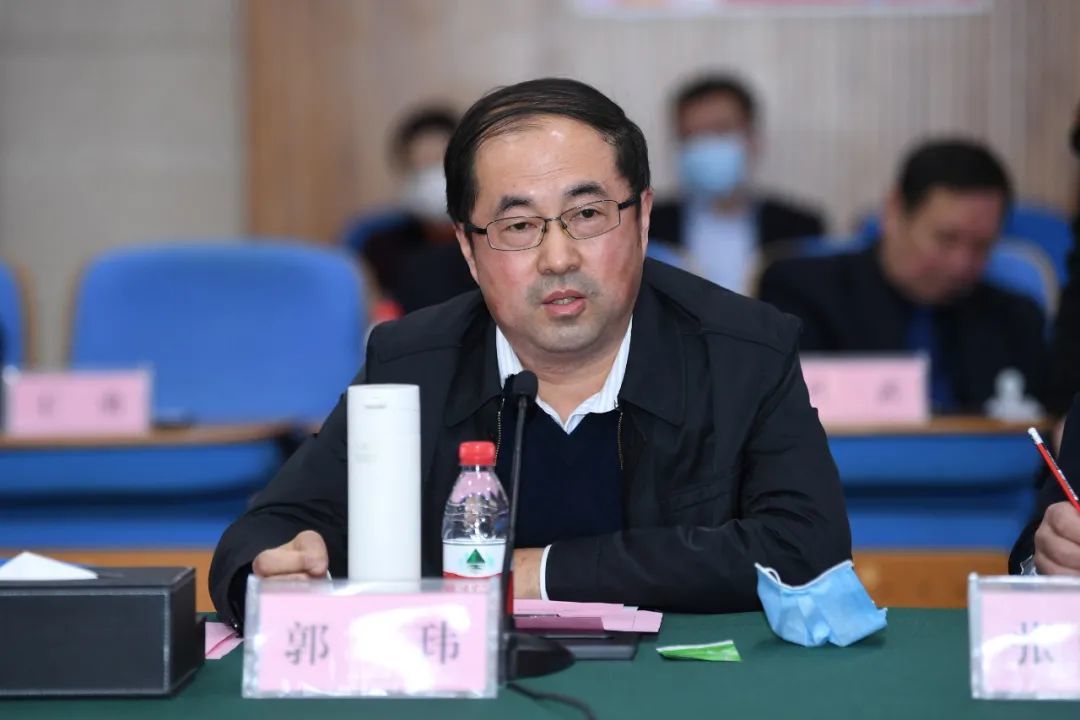 中科院院士国家癌症中心主任赫捷一行到河南省肿瘤医院调研指导工作