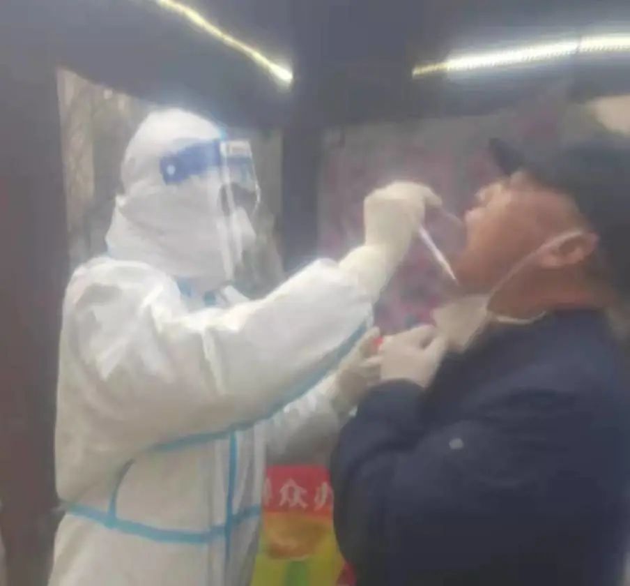 西安市人民医院&middot;西安市第四医院：特殊时期的浪漫 为你写诗