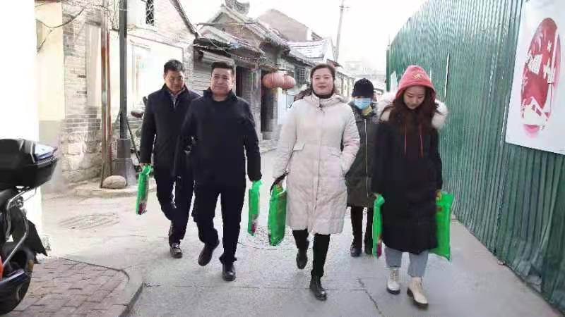 寒流很冻人，他们真暖心——历下区新联会网络人士分会、泉城路分会开展暖冬慰问活动