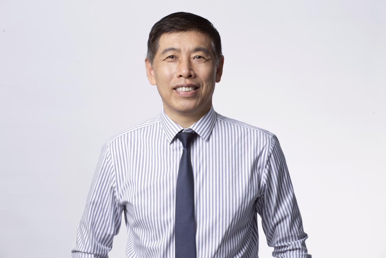 整形医生王钊—30年的手与刀，面子上的翩然起舞者