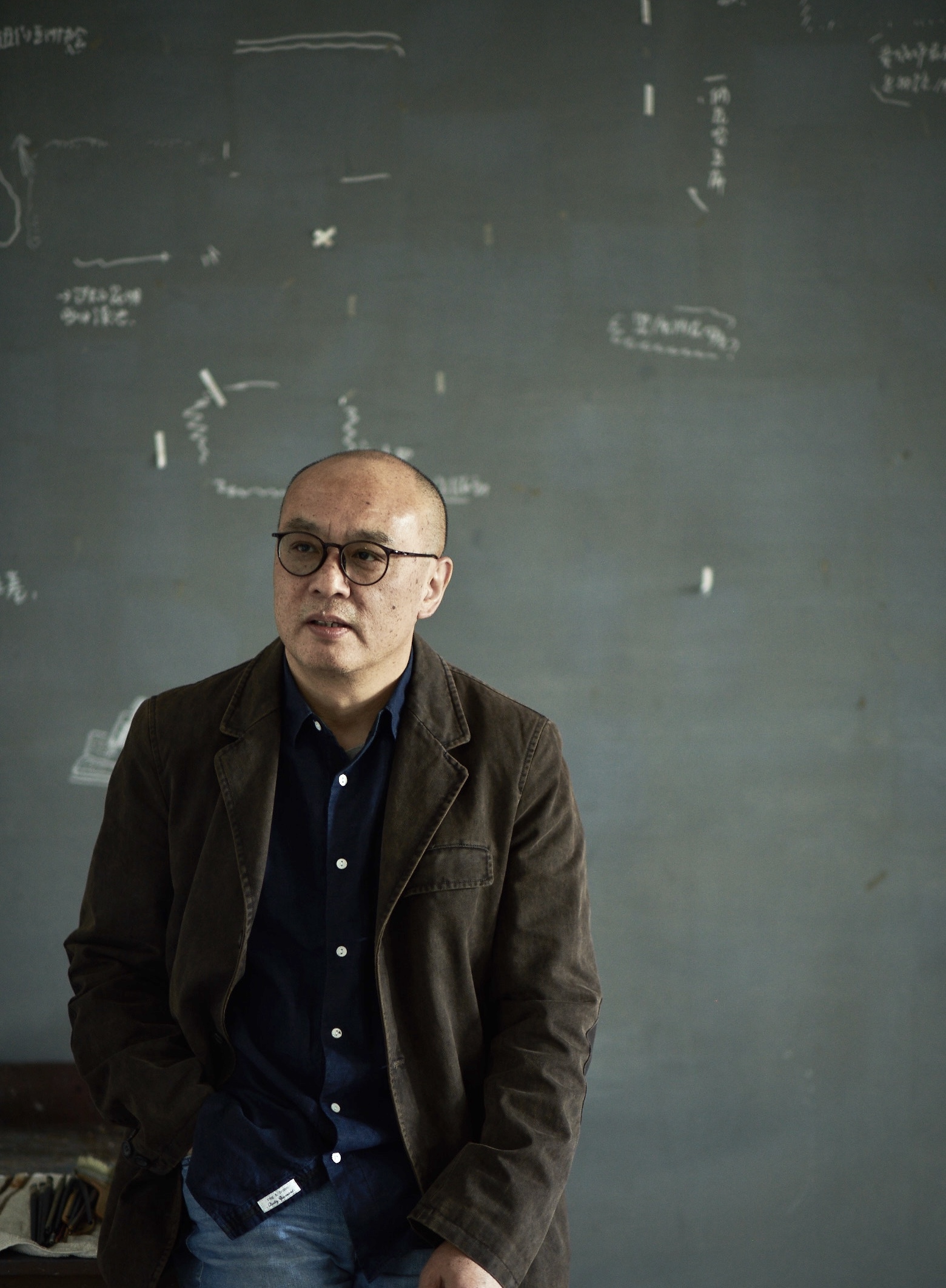 再呈白酒与艺术融合新气象 国窖1573发布张晓刚联名限量版艺术新春酒