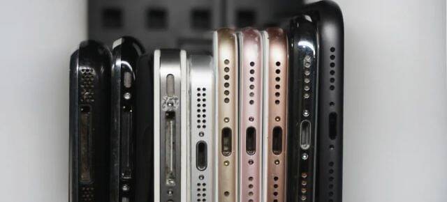 退休的iPhone不要扔!从「割肾」到「上墙」,见证苹果的10年变迁