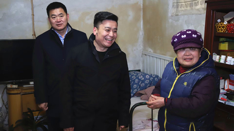 寒流很冻人，他们真暖心——历下区新联会网络人士分会、泉城路分会开展暖冬慰问活动