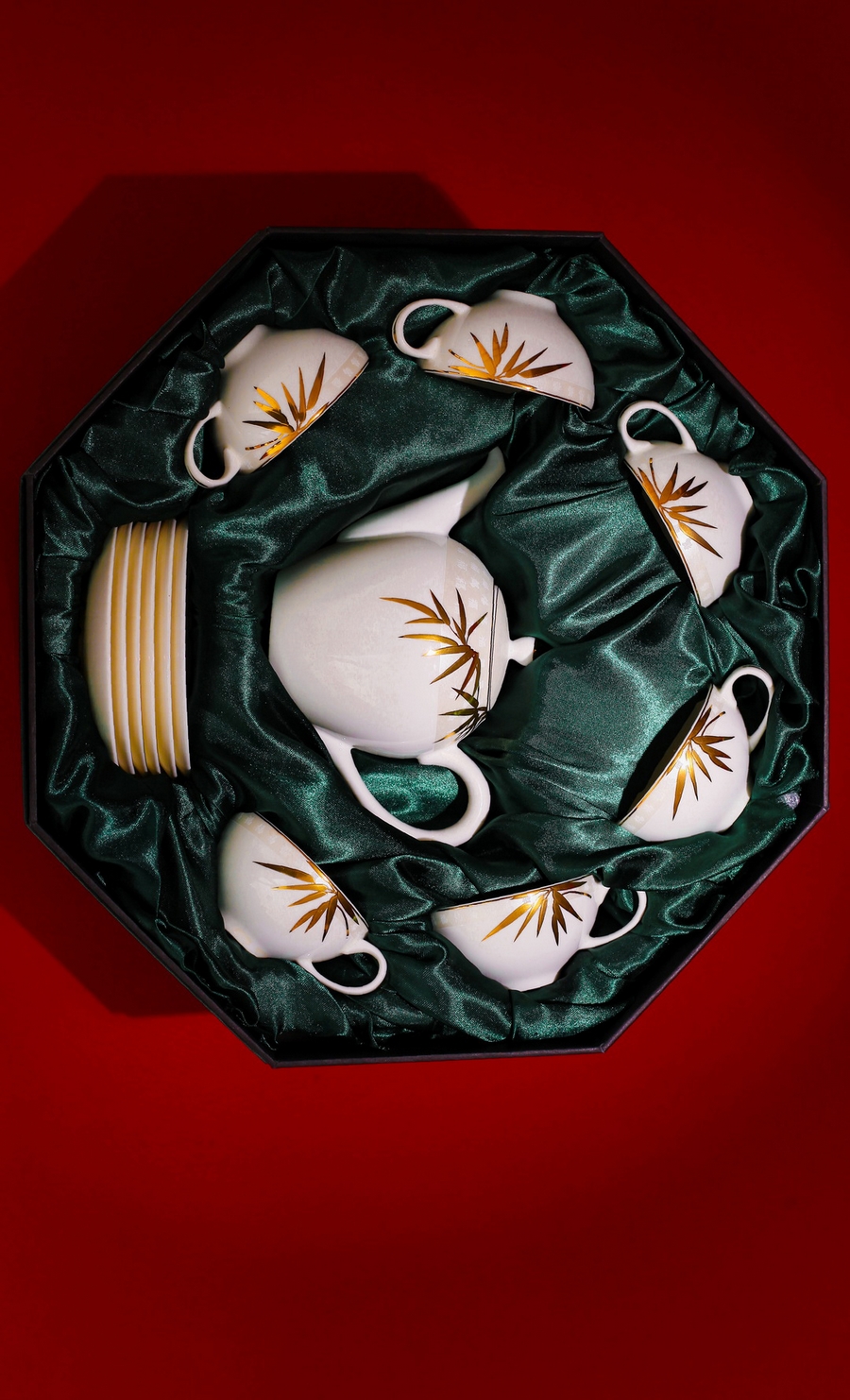 竹报福康礼献新春2021华光国瓷新春礼上市发布暨vip客户品鉴会暖心