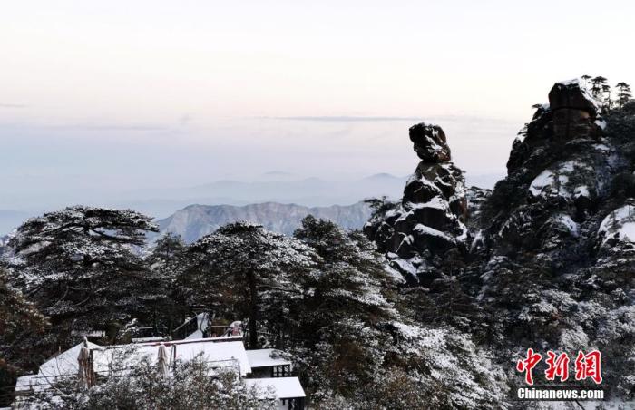 目前,该省已对外发布了17条"遇见美丽江西"冬季旅游线路,引导各地丰富