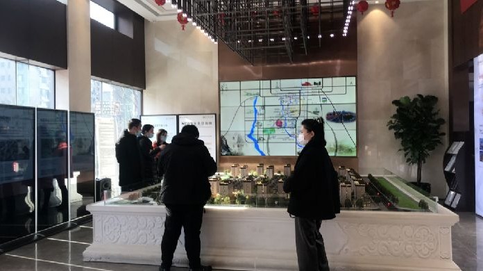 元旦实探北京新房市场:售楼处冷清,限竞房开发商打起“期转现”算盘_凤凰网