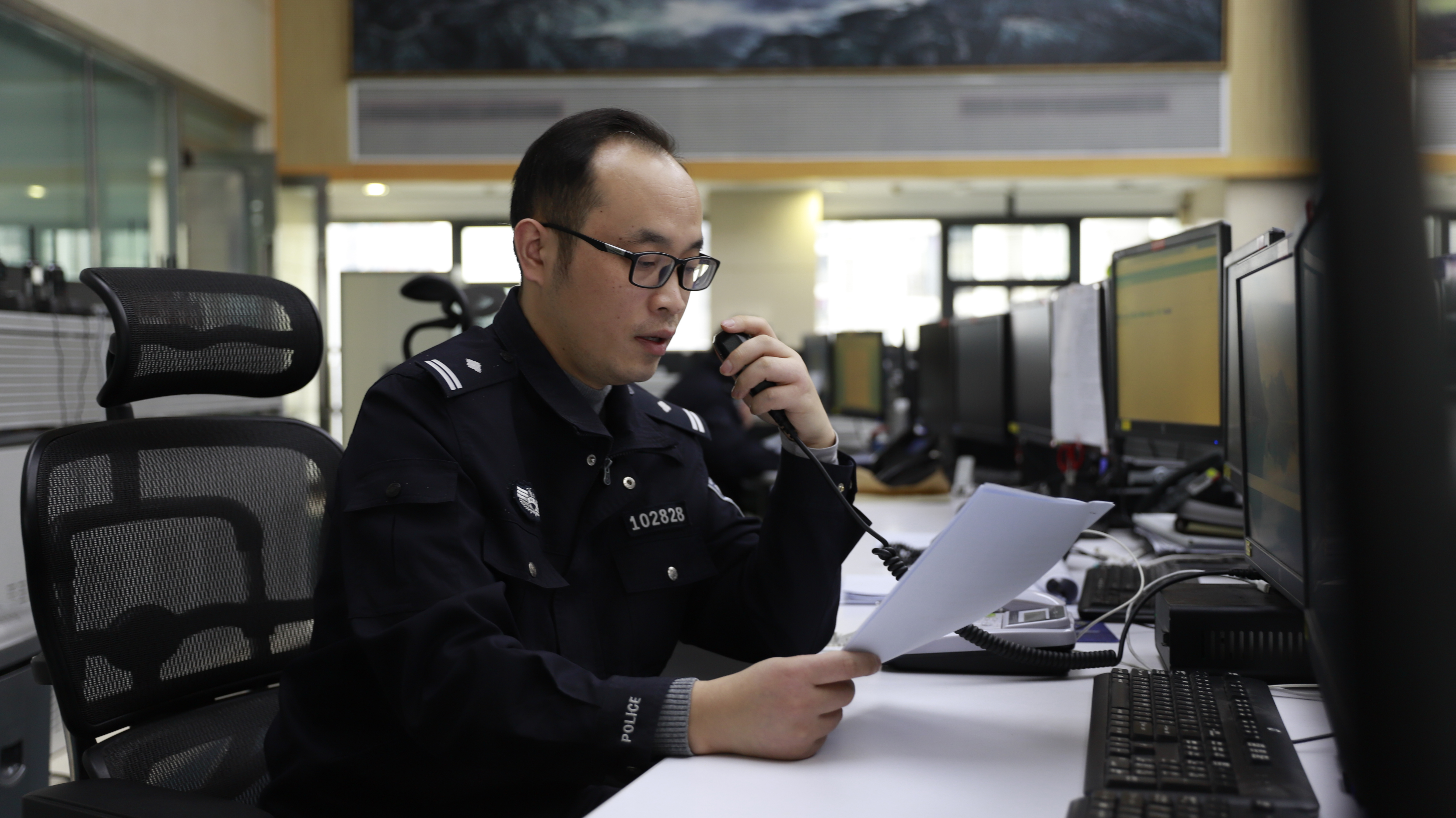 110民警赵国栋:电话里最熟悉的陌生人