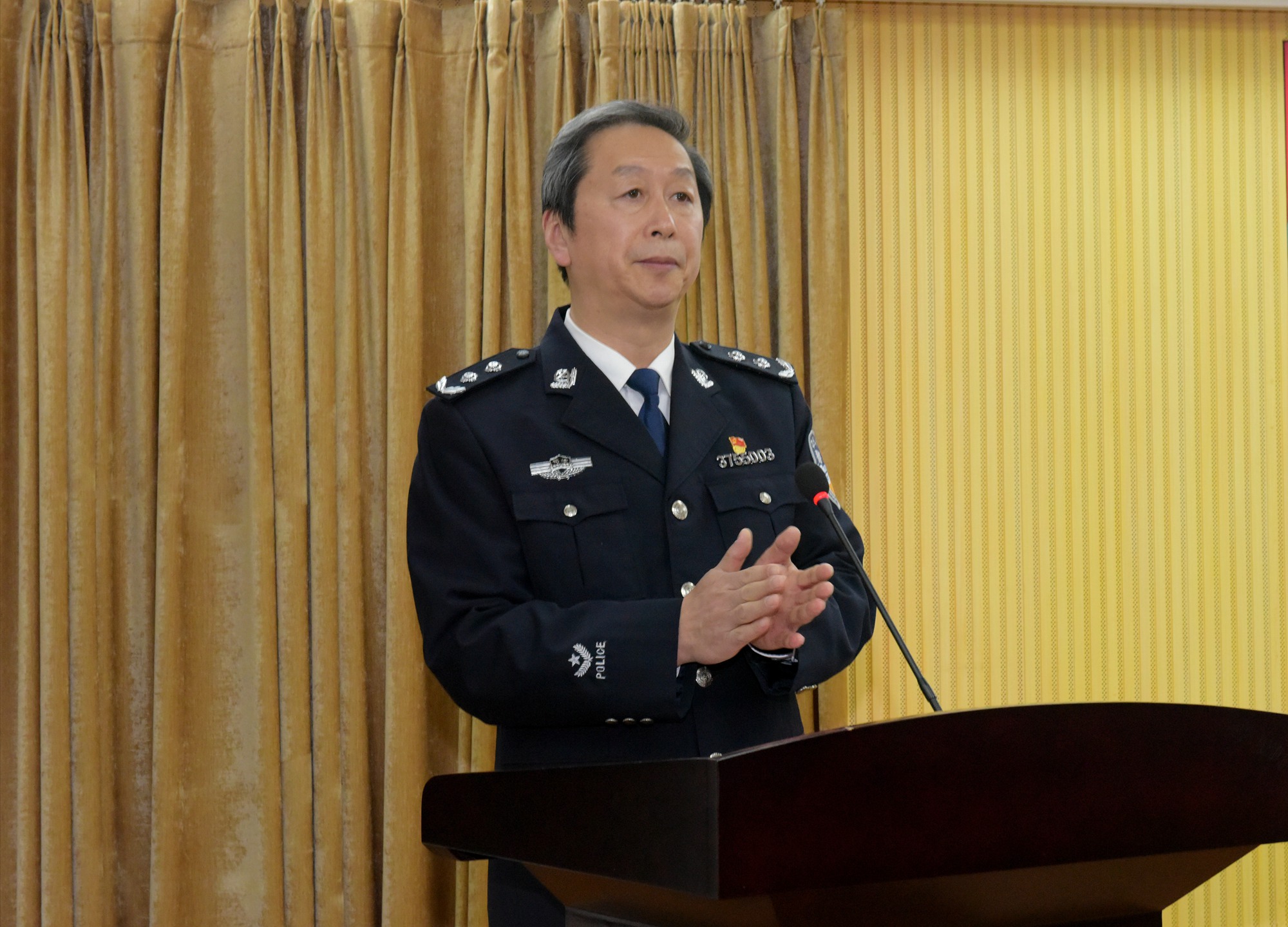 冲锋在前使命光荣青岛市司法行政系统庆祝首个中国人民警察节