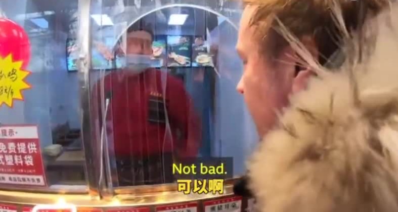 BBC记者街头采访“疫情后中国恢复得如何？” 北京市民的回应亮了