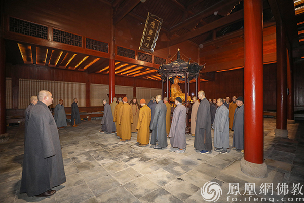 浙江普陀山法雨禅寺举行冬季禅七法会 为期21天