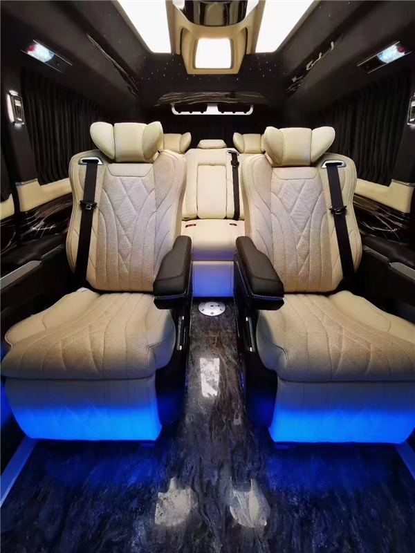 奔驰V260L奢石版“蓝色多玛瑙星河”奔驰七座商务车价格