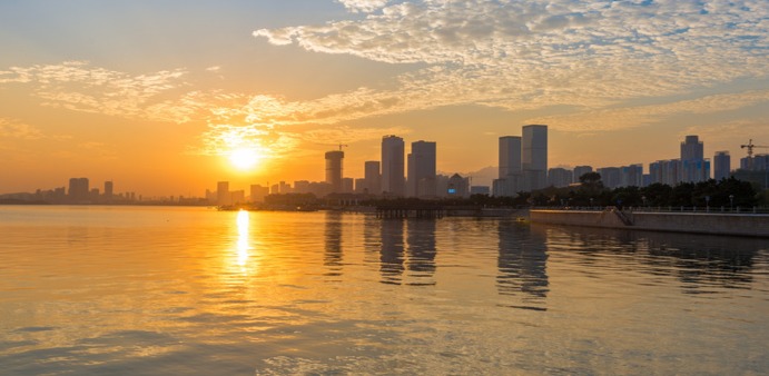 遇见另一份美好 青岛海边的晚霞有多美？