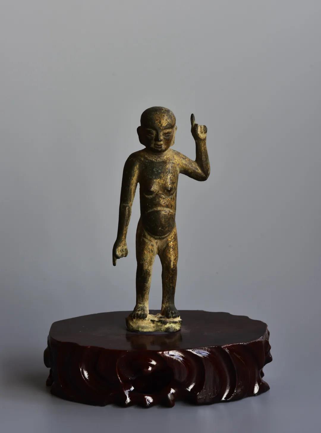 明 · 太子诞生鎏金铜像 二级文物