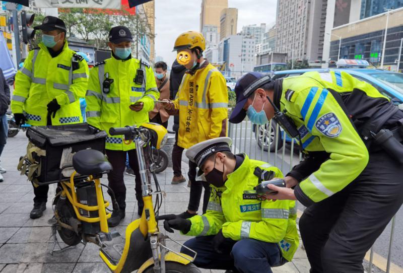 深圳交警呼吁民生行业电动自行车尽快上牌凤凰网广东 凤凰网